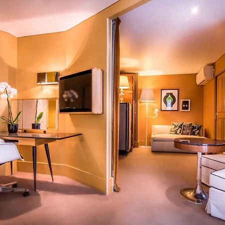 Opera Faubourg Paris