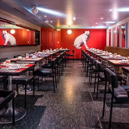 Opera Faubourg Paris