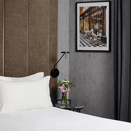 Nh Opera Faubourg فندق 4*